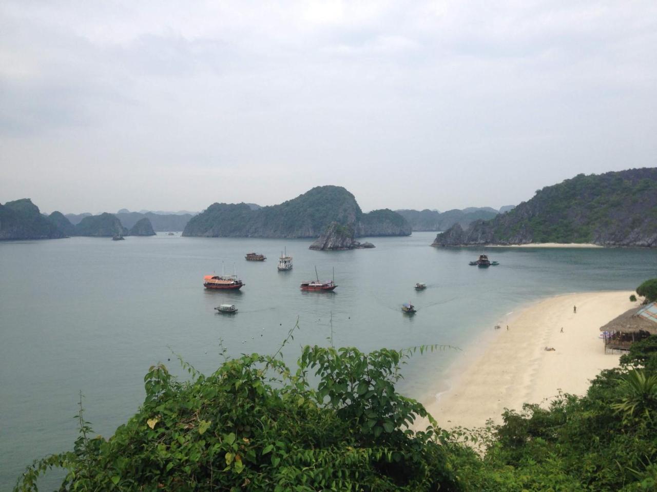 Alibaba's hotel Cat Ba Island Kültér fotó