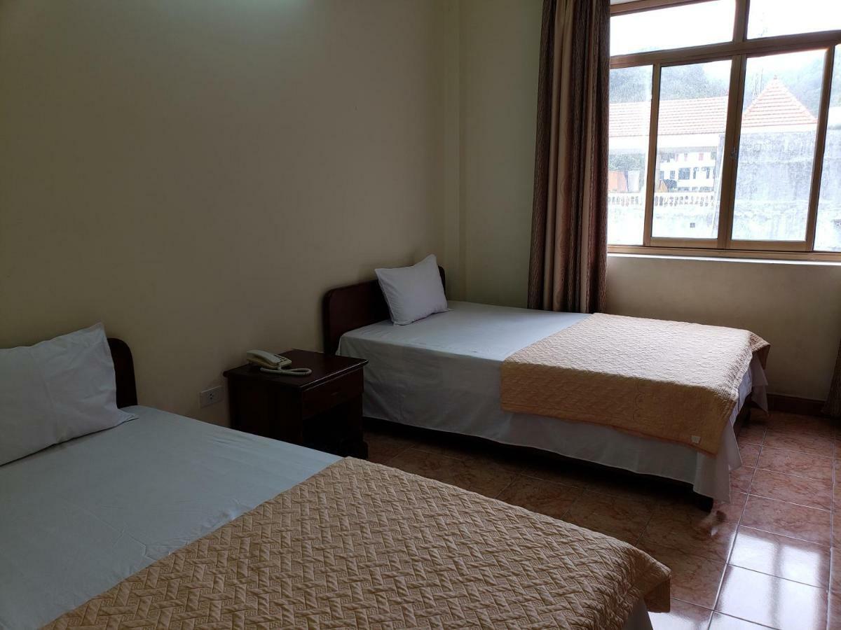 Alibaba's hotel Cat Ba Island Kültér fotó